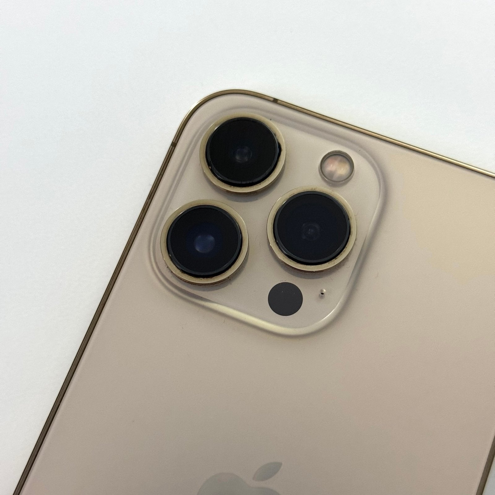 Apple iPhone 13 Pro 256gb UNLOCKED 6L57