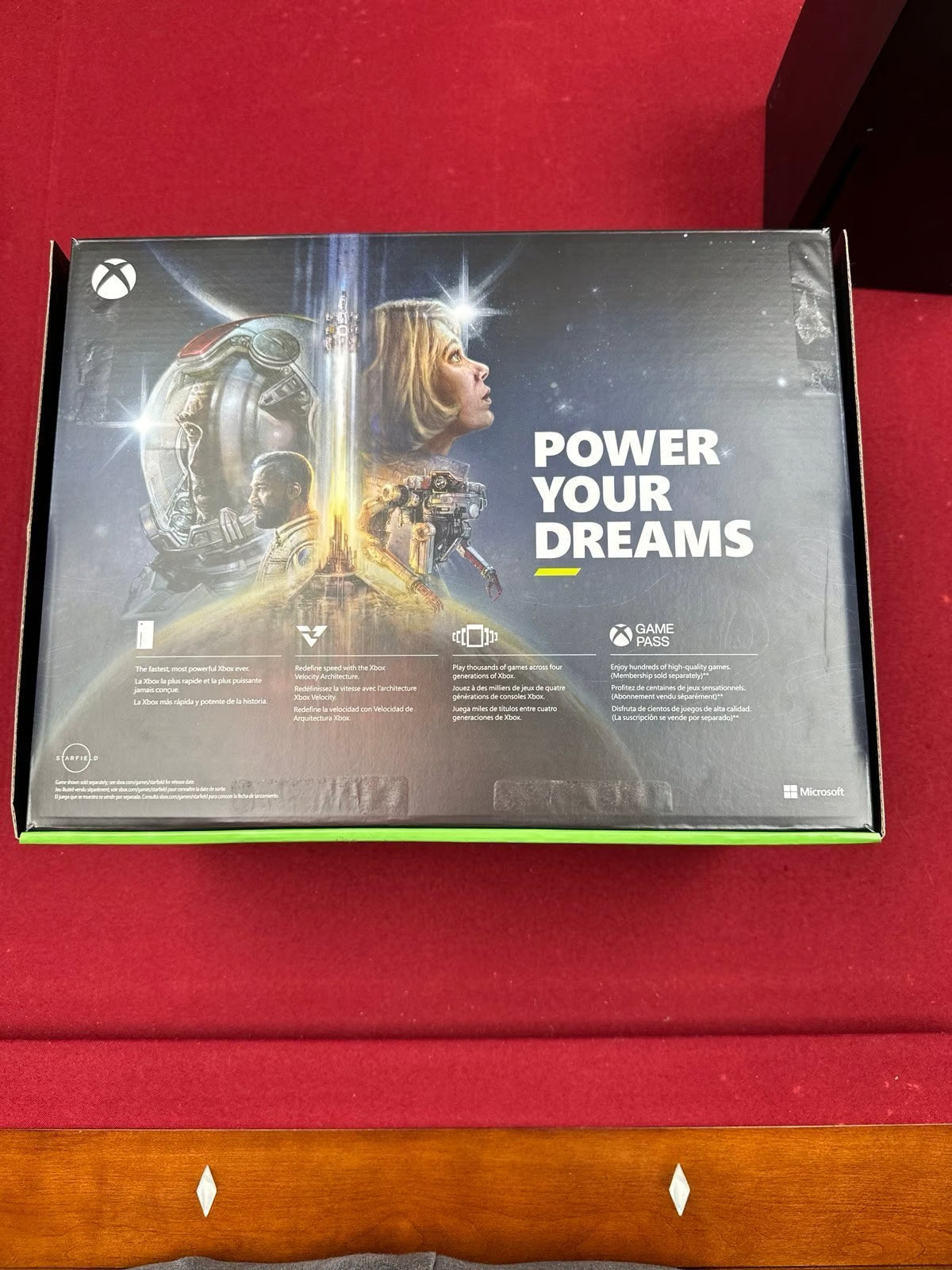 Xbox Series X console with Far Cry Primal Steelbook 5O68