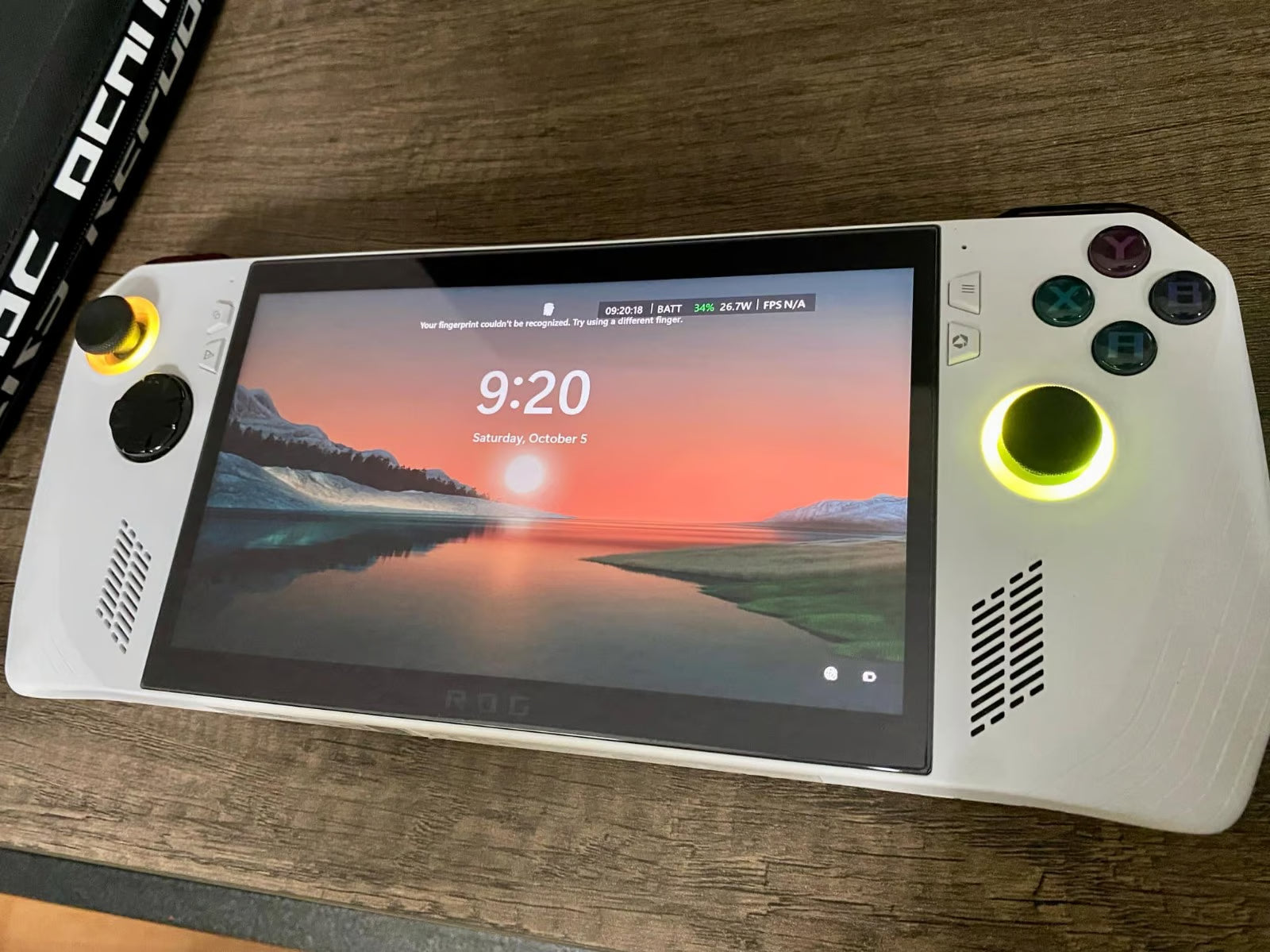 ASUS rog ally z1 extreme 9P23