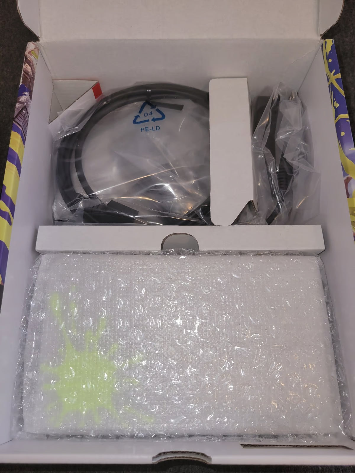 Nintendo Switch OLED Splatoon 3 Edition North American version 2T81