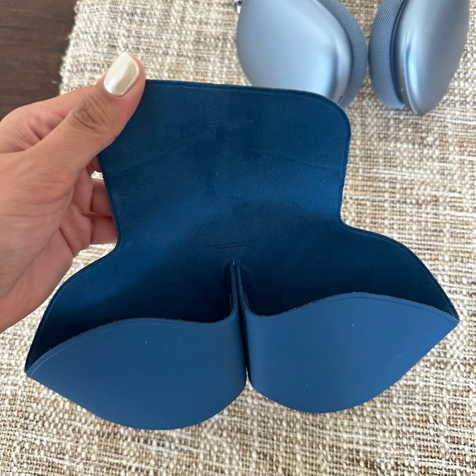 Apple AirPods Max Blue 9S92