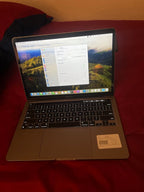 Apple Macbook Pro 13in.  M1 3.2 GHz  256GB SSD 3M53