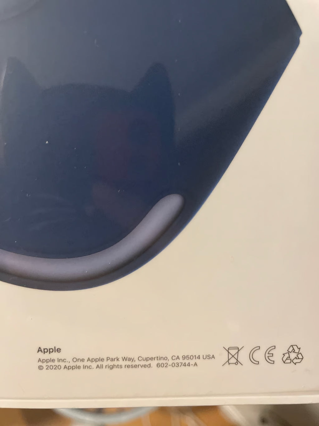 Sky Blue AirPods Max with Smart Case BRAND NEW 8Q97