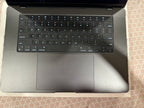 macbook pro m3 3T55