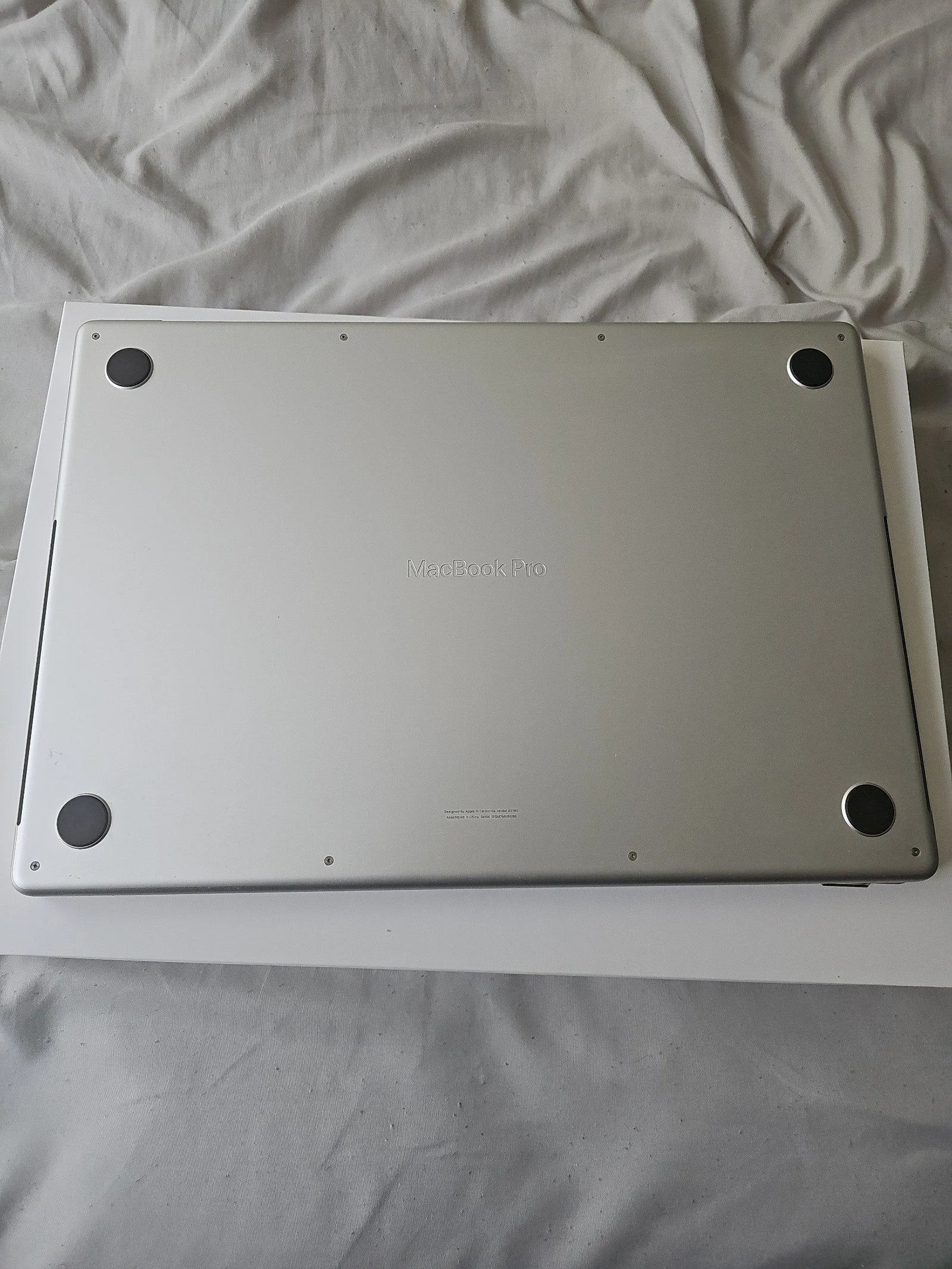 Apple Macbook Pro 16in.  M2 Pro 3.49 GHz  512GB SSD 2R75