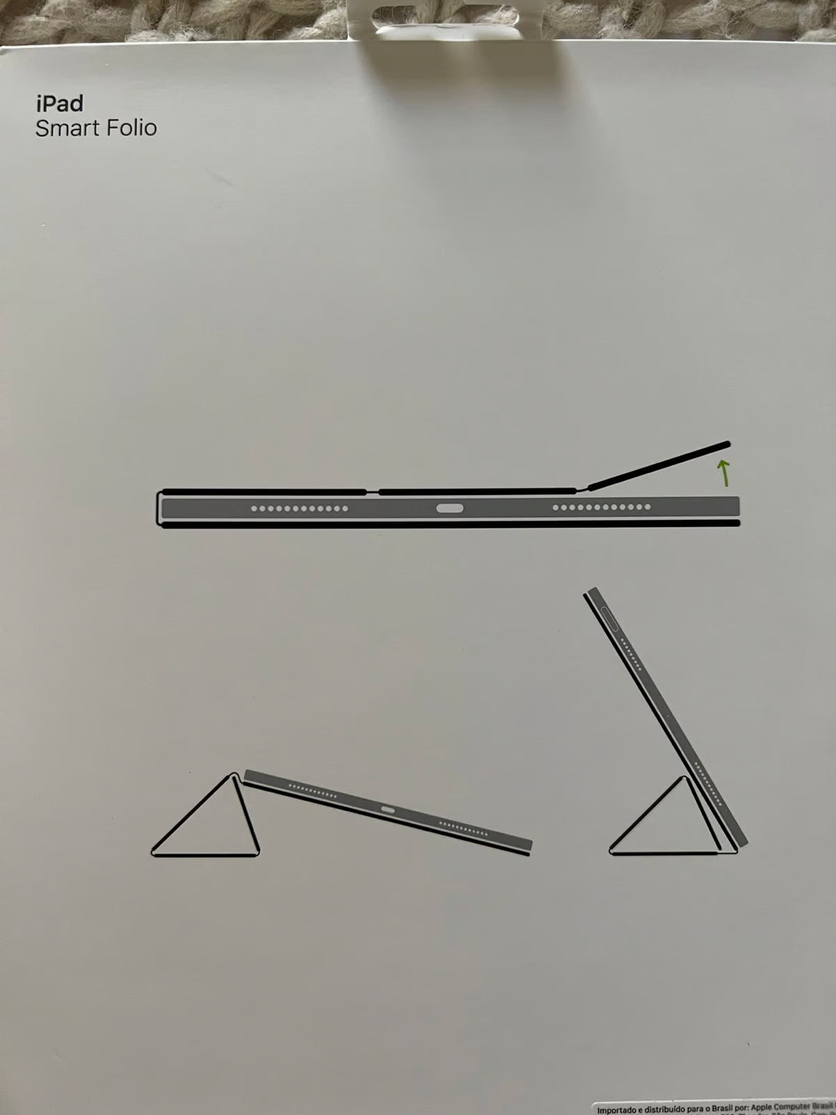 Brand New iPad Air 256 GB & Smart Folio Case 6D57