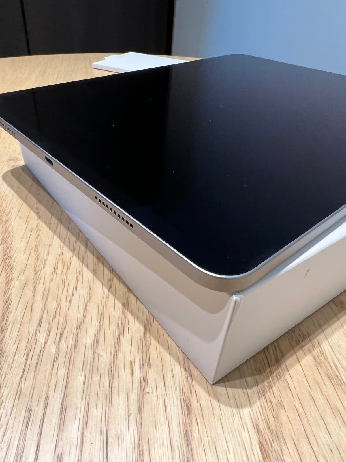 ipad pro 12 inch 6th gen 5B99