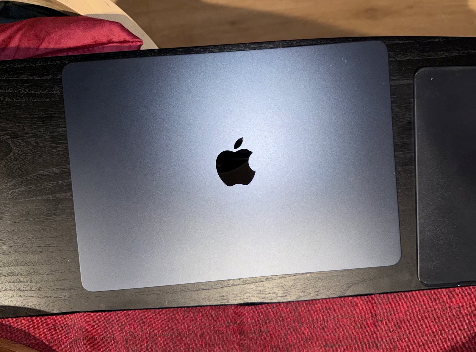 LIKE NEW MacBook Air 9H89