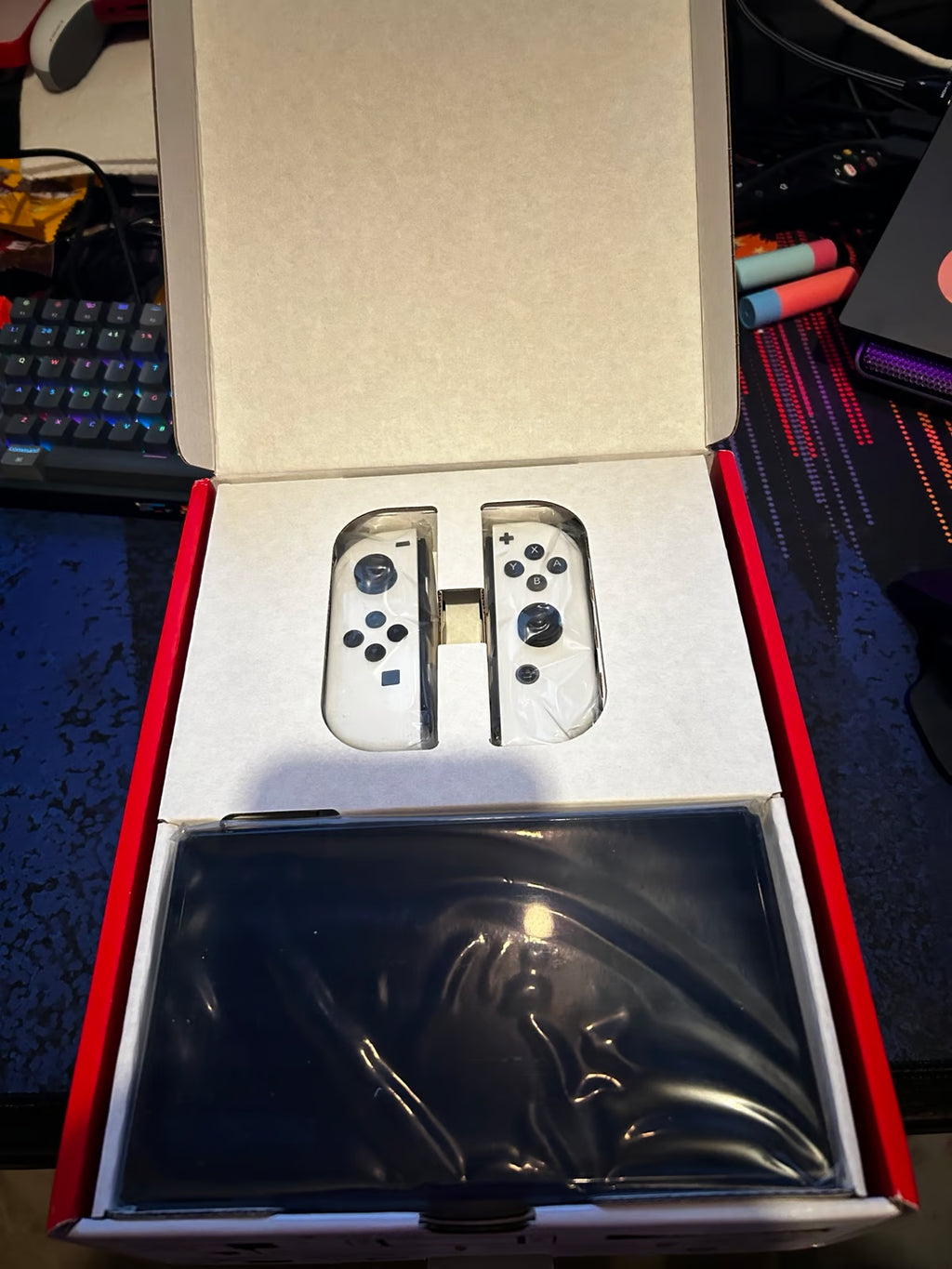 Nintendo Switch OLED 7D37