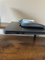 Macbook Air M2 13in 256GB SSD Storage midnight and Magic Mouse 8O87