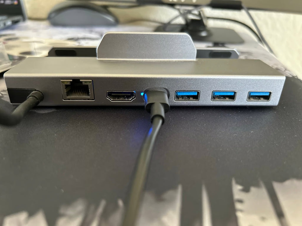 Valve Steam Deck w/ivoler docking station and thumbstick caps 9E77