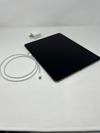 Apple iPad Pro 12.9�?inch 6th Generation 1 TB in Space Gray 5E52