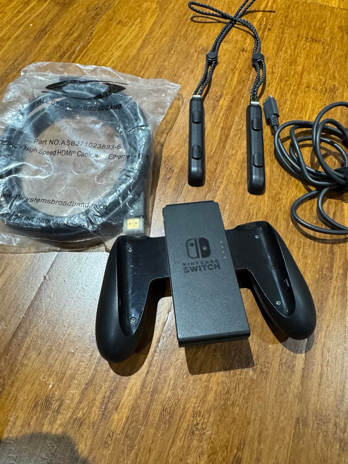 Nintendo Switch Oled Bundle w/Pok茅mon Shining pearl 1W78