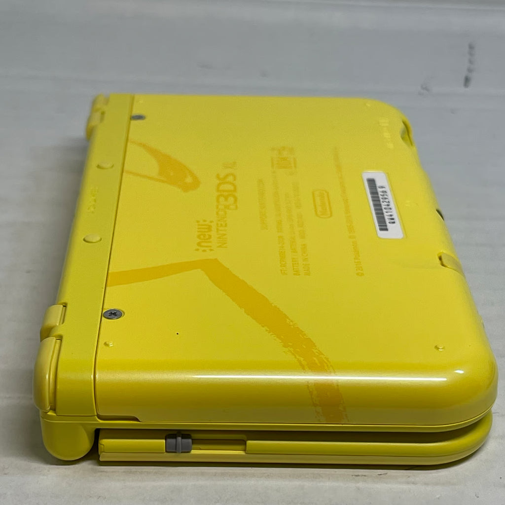 New Nintendo 3DS XL Pikachu in Yellow