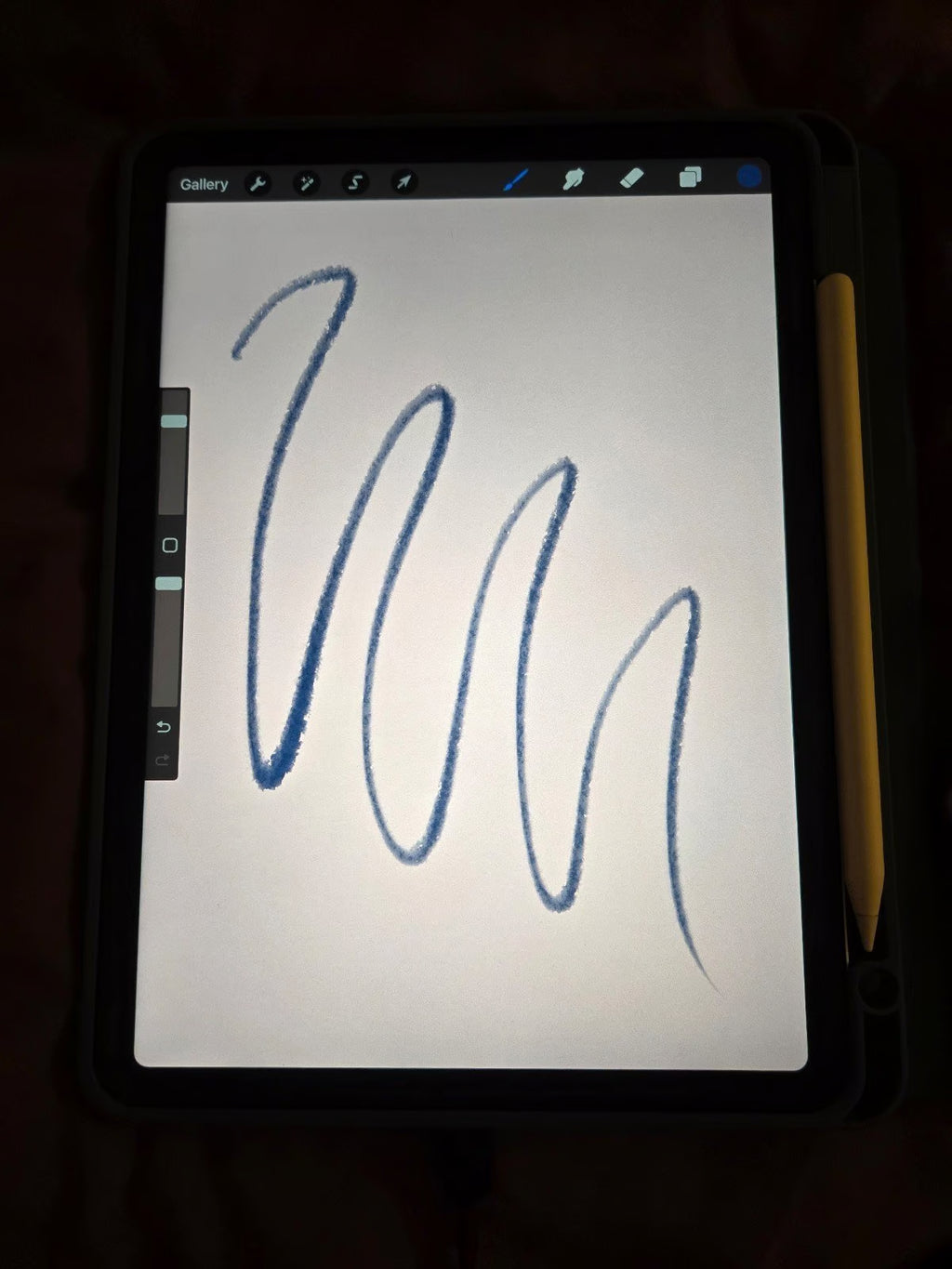 Apple iPad Air 5th Generation 256 GB in Starlight with Apple Pencil 2nd Gen 1P52