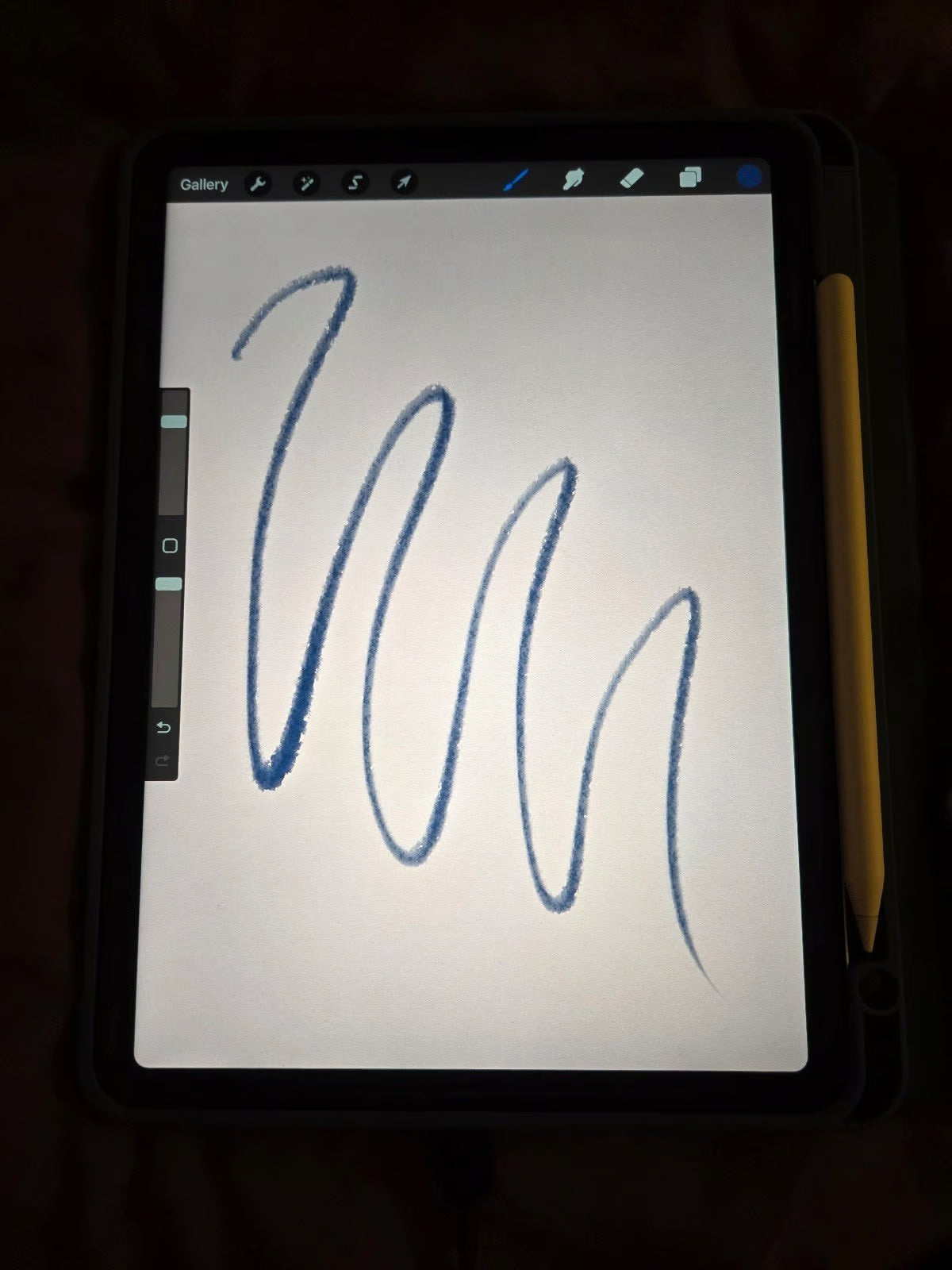 Apple iPad Air 5th Generation 256 GB in Starlight with Apple Pencil 2nd Gen 1P52