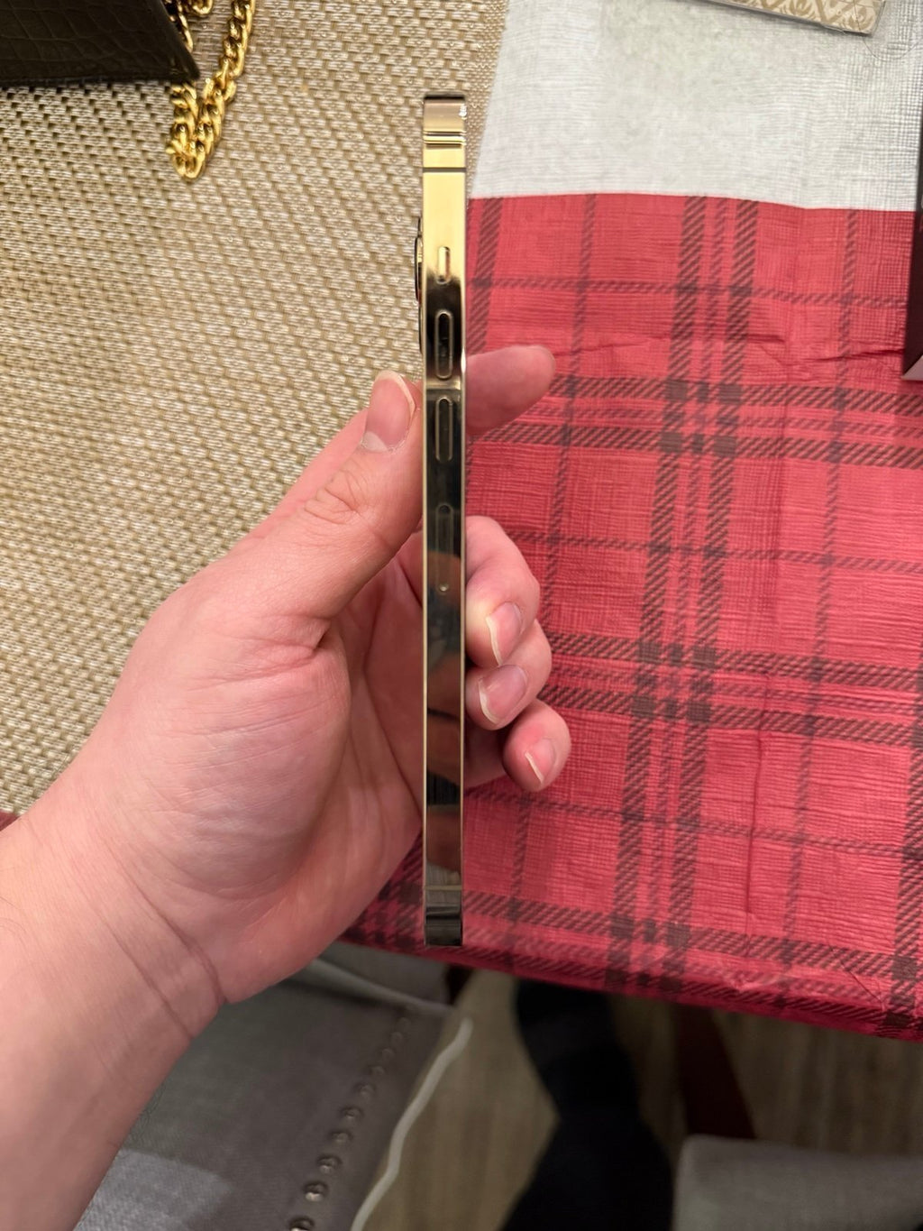 iPhone 13 Pro Max 128GB Gold Unlocked 2E77