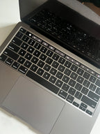 macbook pro 2020 1TB storage 3G13