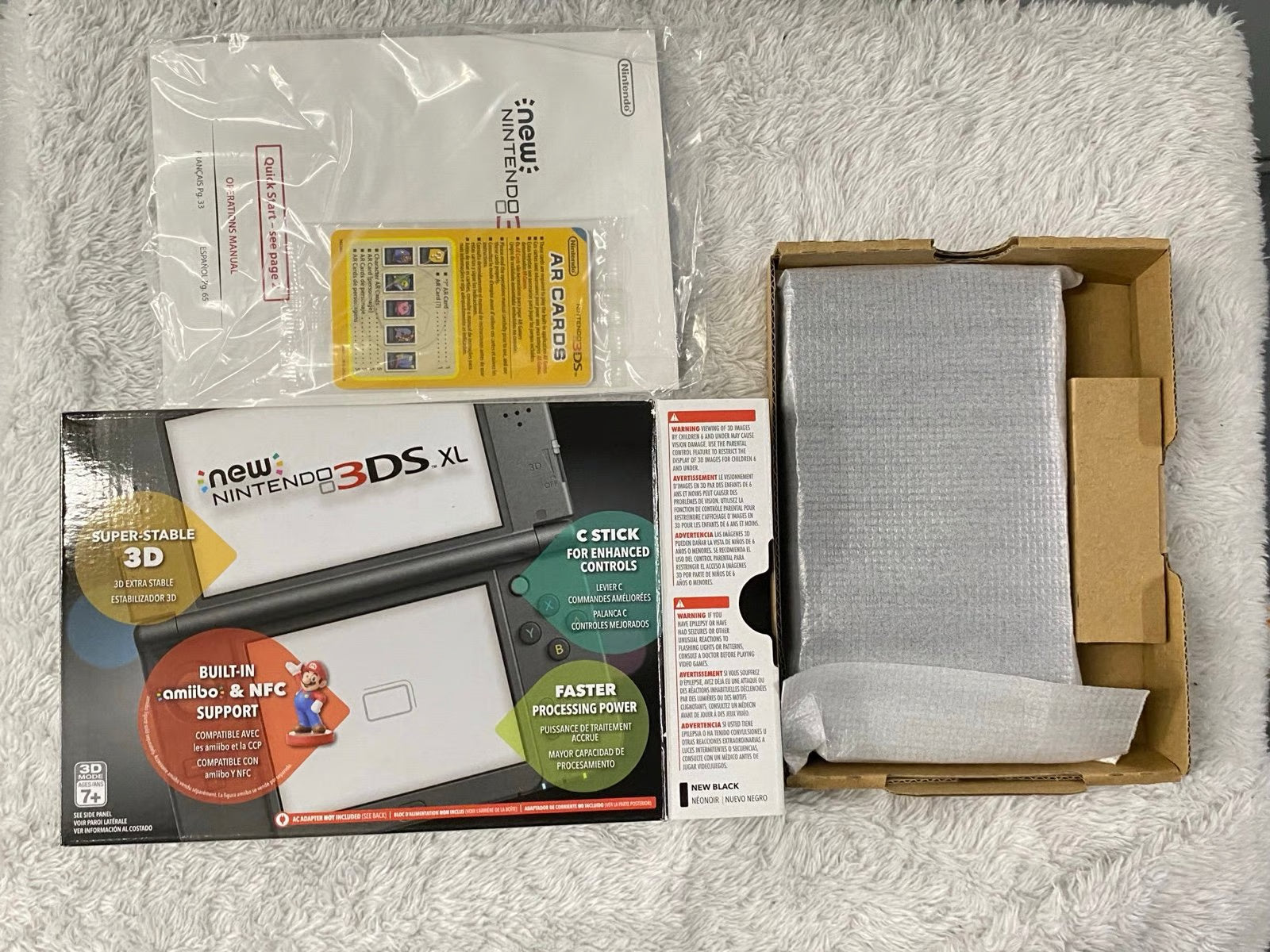 New Nintendo 3ds XL Black Complete In Box Barely Used.