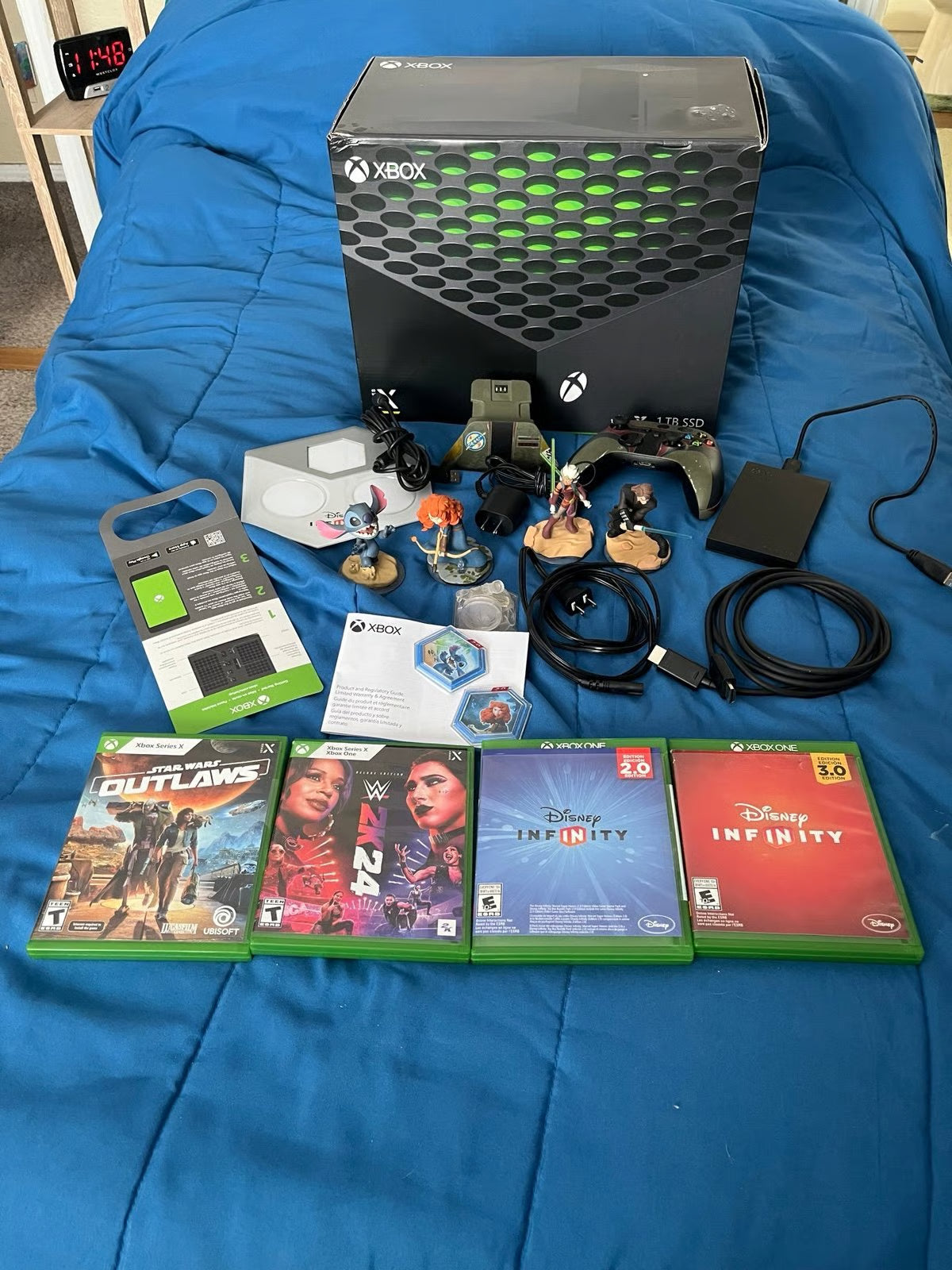 Microsoft Xbox Series X 1TB SSD Home Console system big bundle HDMI Blu-ray 9R97