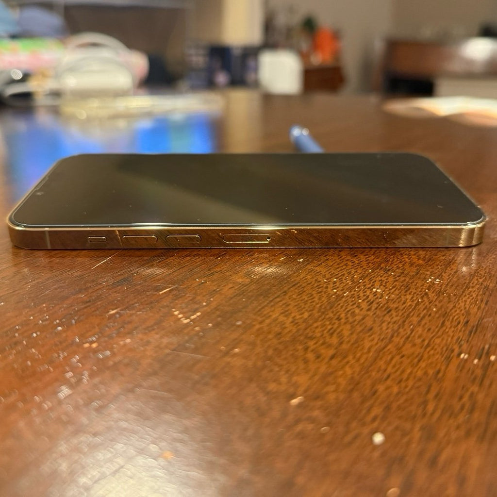 Apple iPhone 13 Pro Max - Gold 256GB Unlocked 3E23