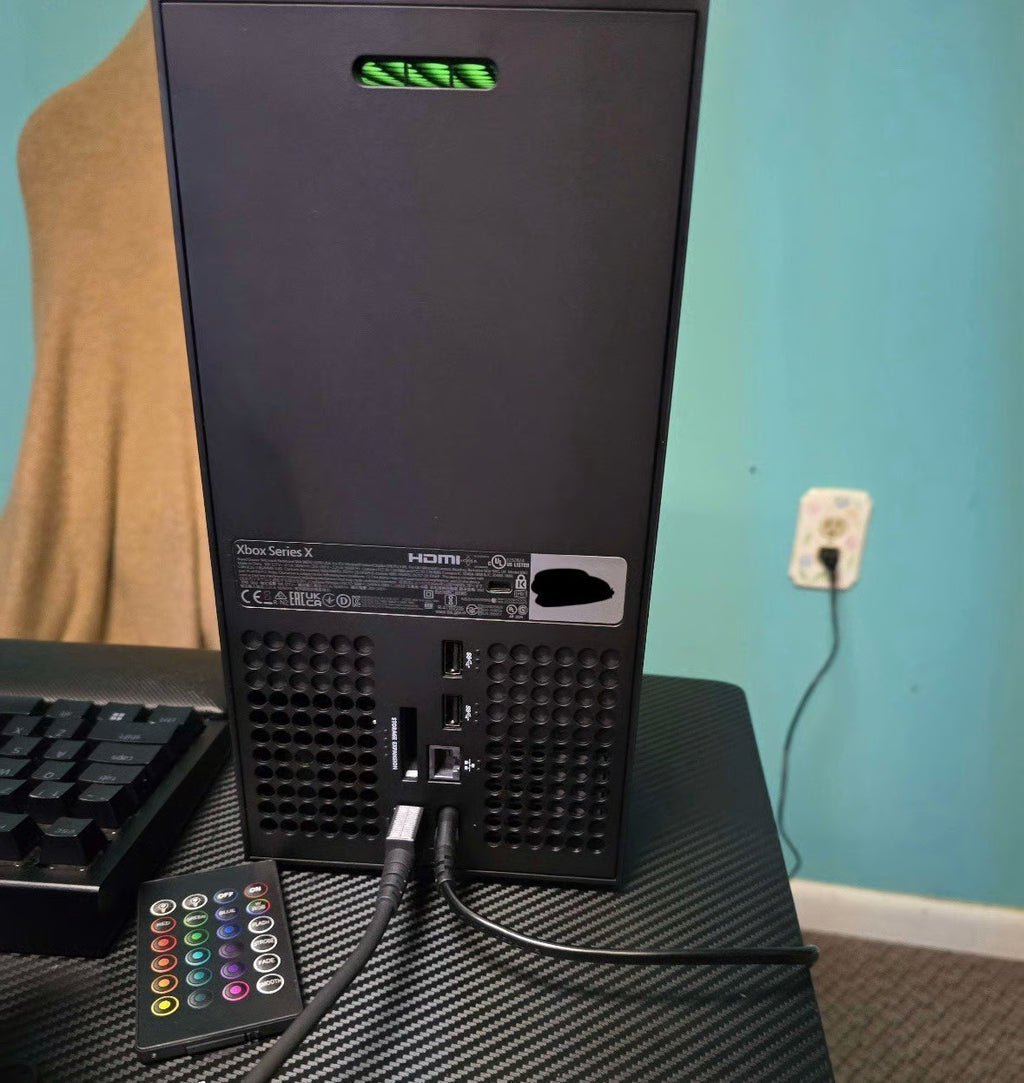 XBOX SERIES X CONSOLE AND CABLES ONLY! 3S58