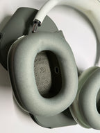 Apple AirPods Max with Smart Case in Green 6T85