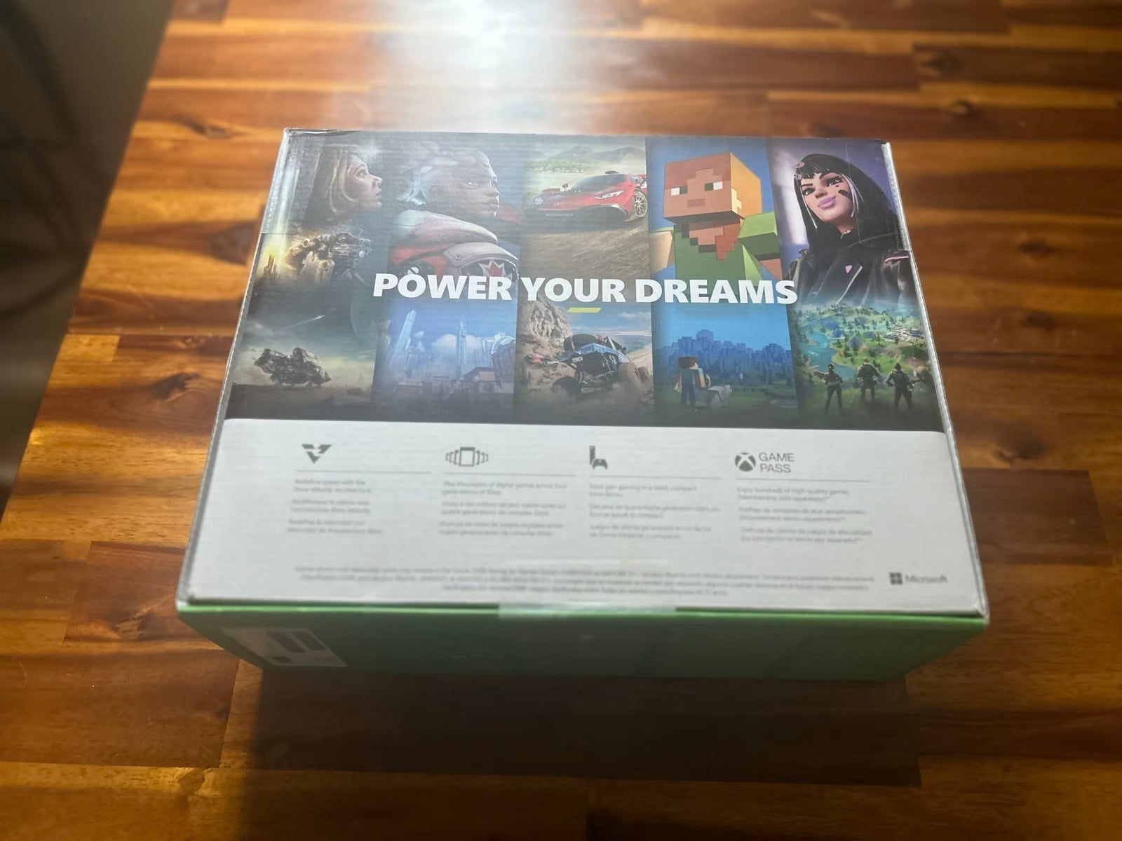Microsoft Xbox Series S Digital Edition Console 2R19