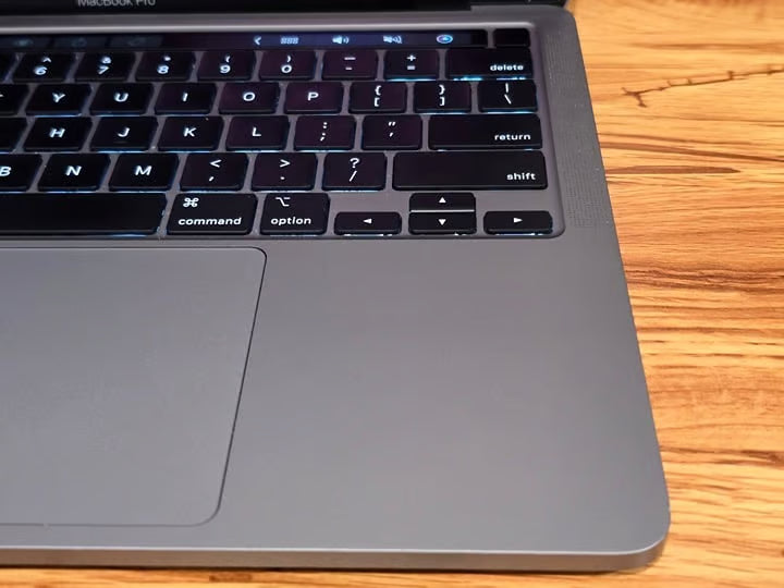 MacBook Pro M1 13"" 16GB Ram / 1TB Storage AppleCare+ til June 25 6L53