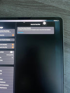 Apple iPad Pro 12.9in 5th Gen- 127GB (Wifi+ Cellular) (Unlocked) - Silver 2U26