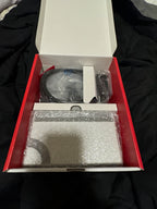 OLED Nintendo Switch W/ white joycons 7E27