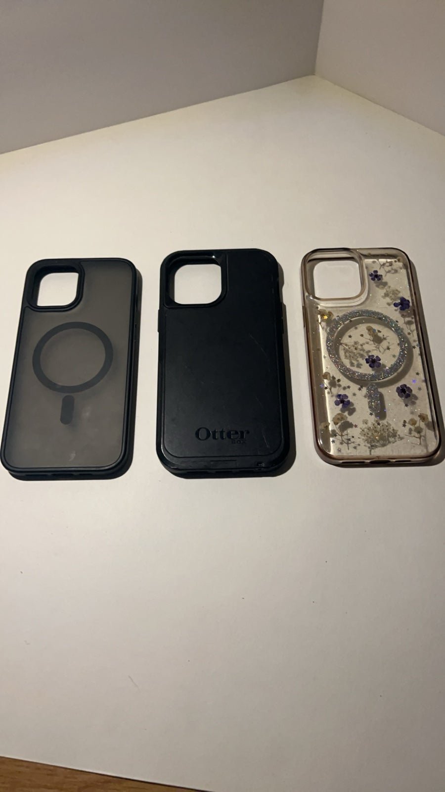 iPhone 12 Pro Max + Accessories 5Q83