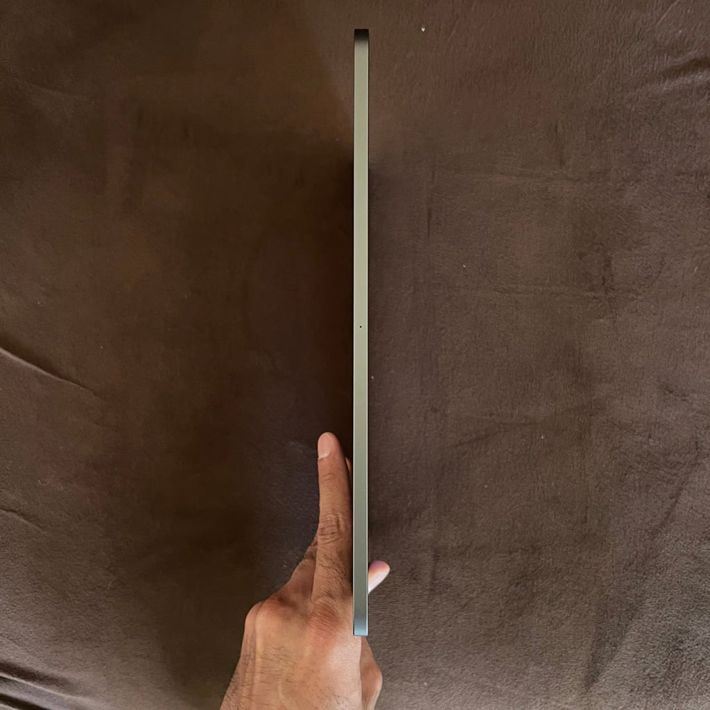 Apple iPad Pro 11�?Wi-Fi 128GB - Space Gray (3rd Gen) 6R15