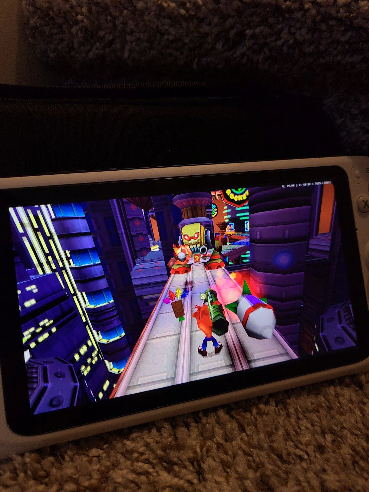 Logitech G Cloud Video Game Handheld - Xbox / PS5 Streaming and Emulation 1N21