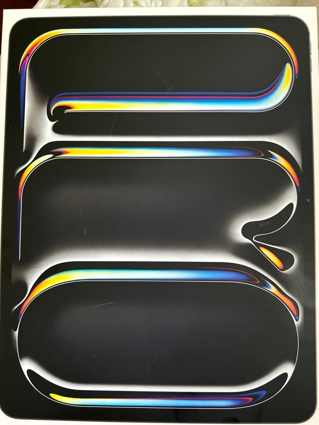 2024 Apple IPad Pro 13�?inch (M4) WiFi + Cellular 2TB ATT 1N27