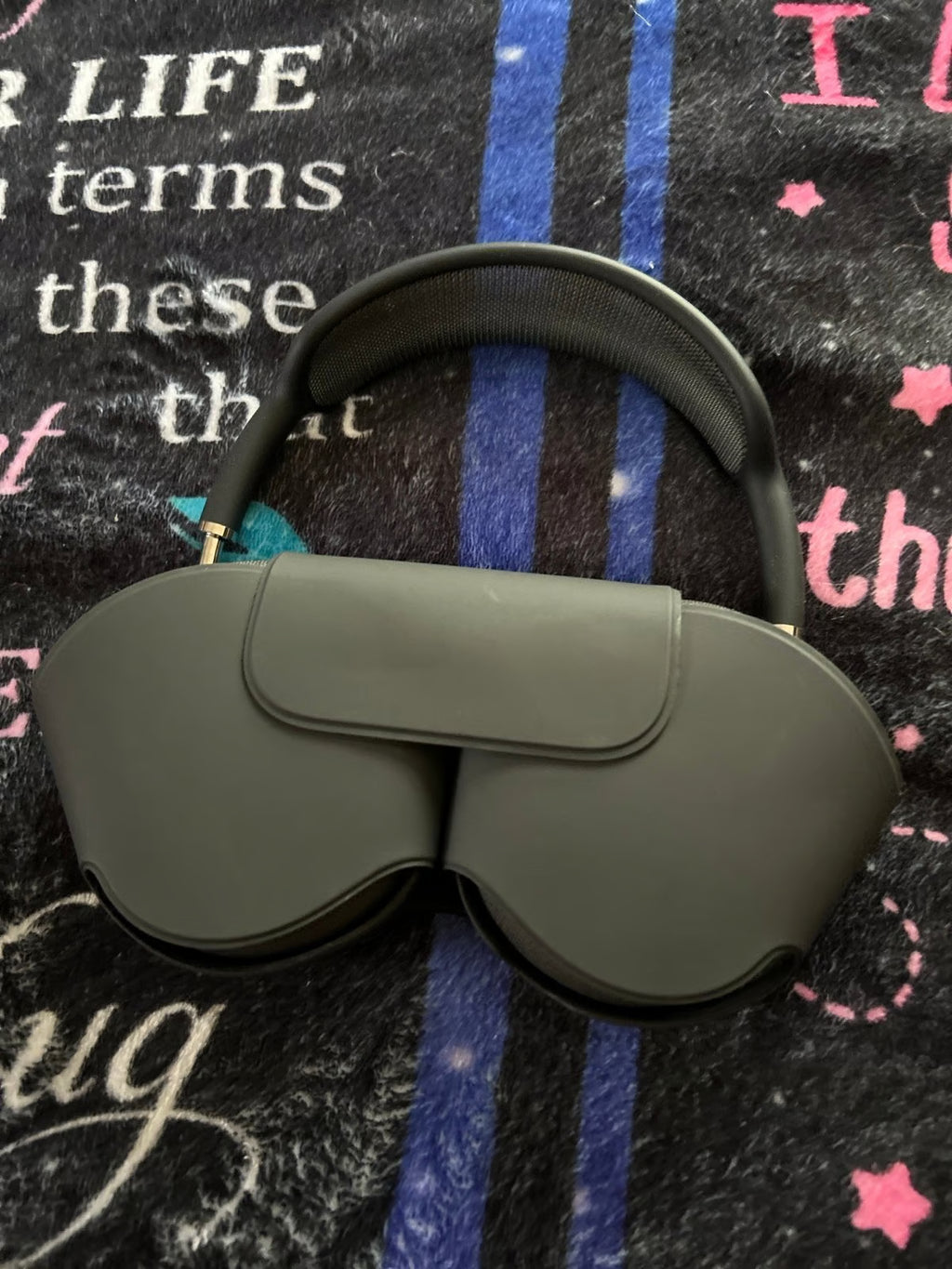 Apple AirPods Max with Smart Case in Space Gray 8U65