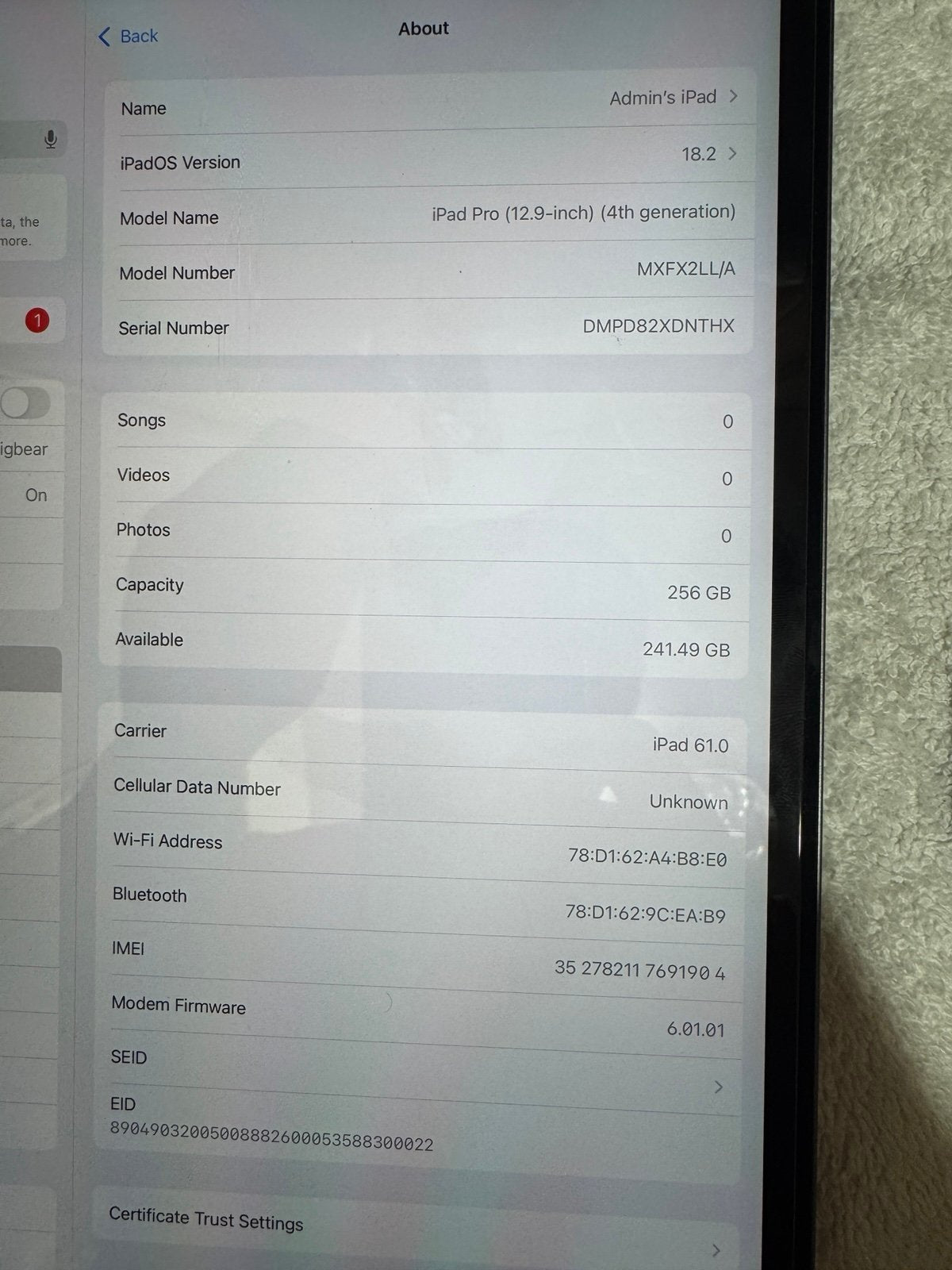 APPLE iPAD PRO 12.9�?4TH GEN 256GB UNLOCKED CARRIER UNLOCKED 3O38