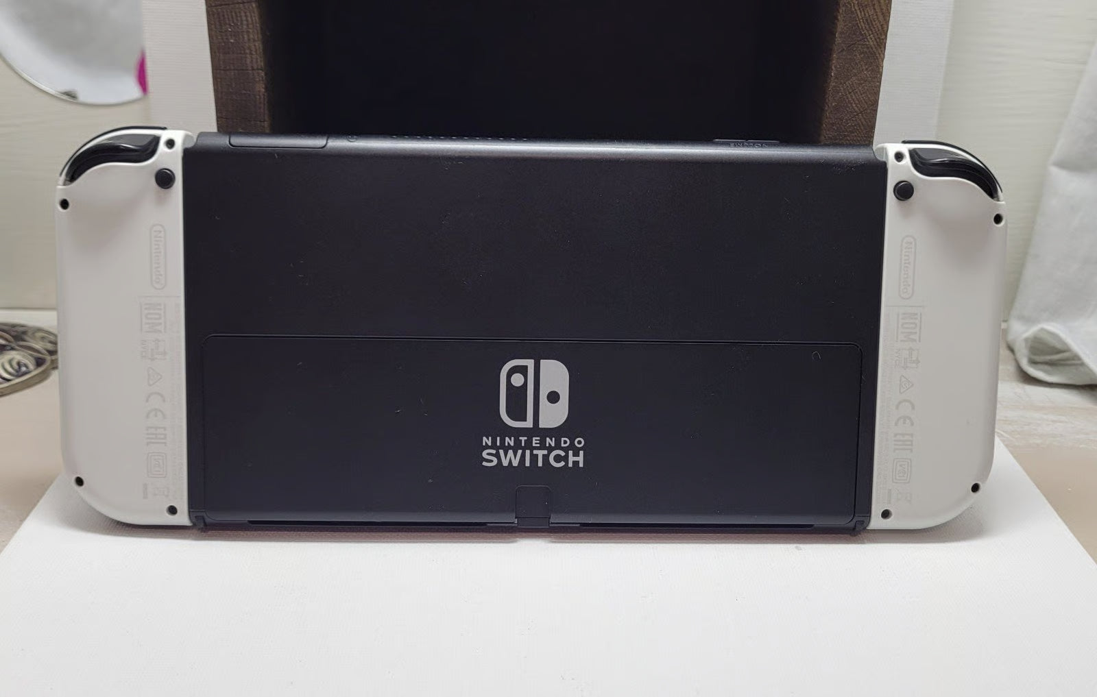 Nintendo Switch OLED 7J77