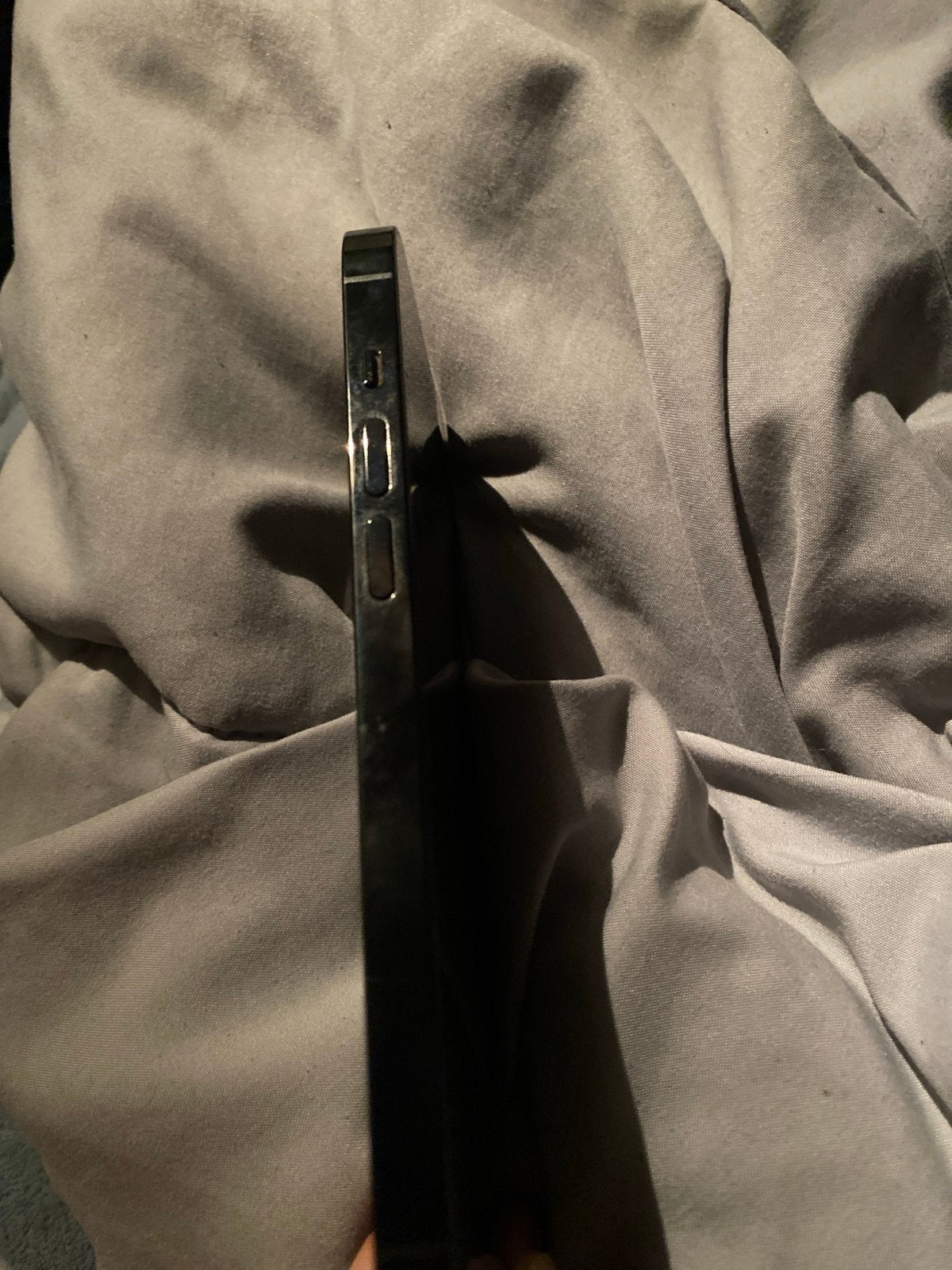 Apple iPhone 14 Pro 128 GB in Space Black Unlocked 8Z89