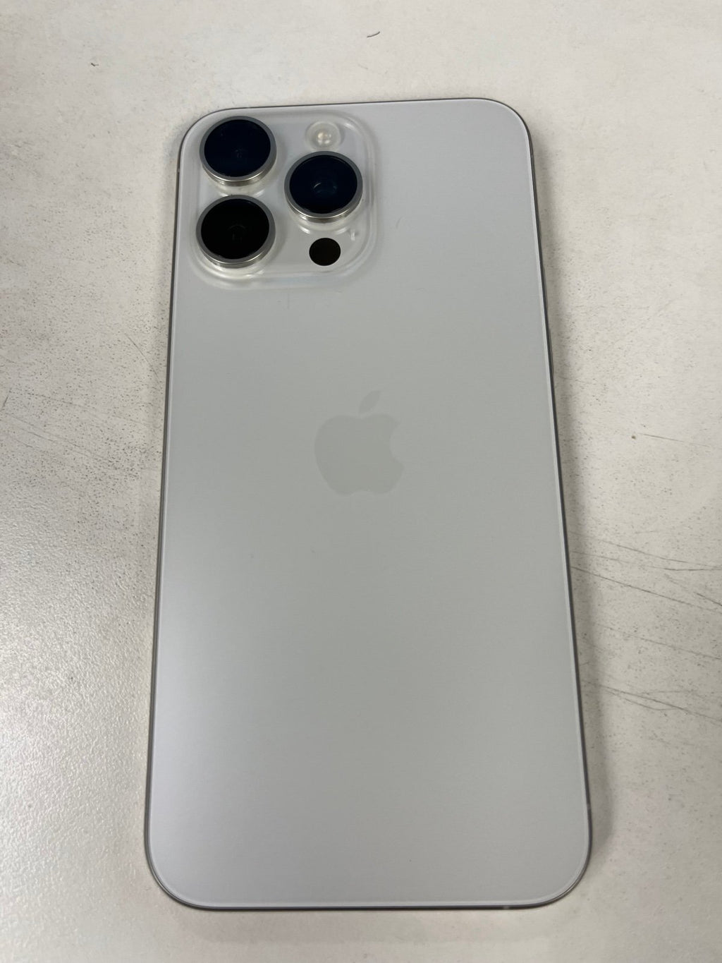 Apple iphone 15 pro max phone unlocked 3N12