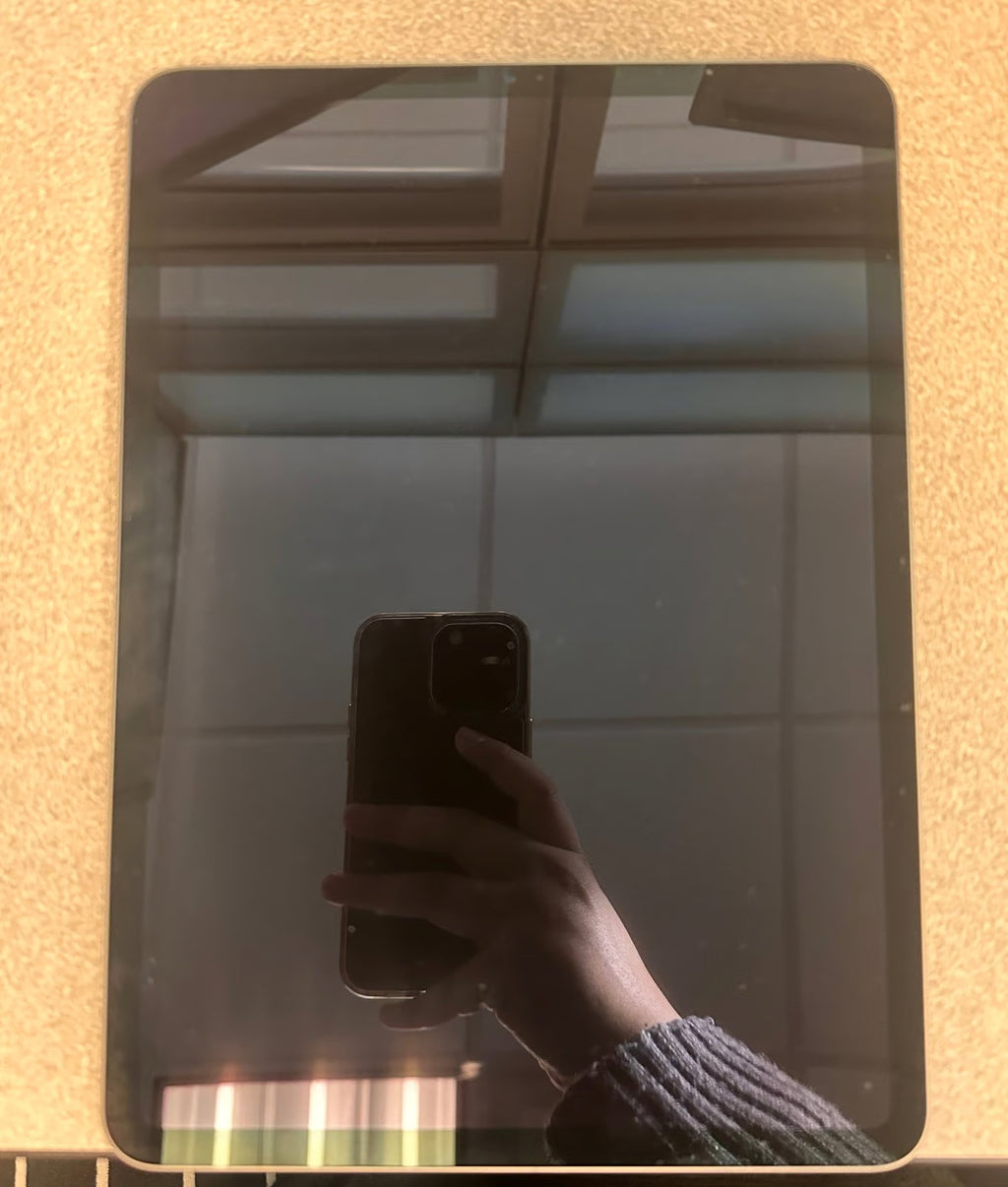 11�?Apple iPad Pro 3rd Generation 128 GB in Space Gray 6A16