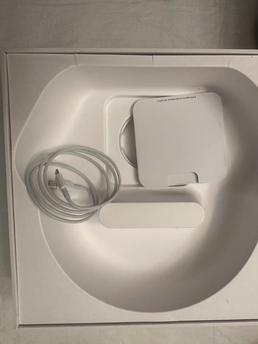 AirPods Max 7B29