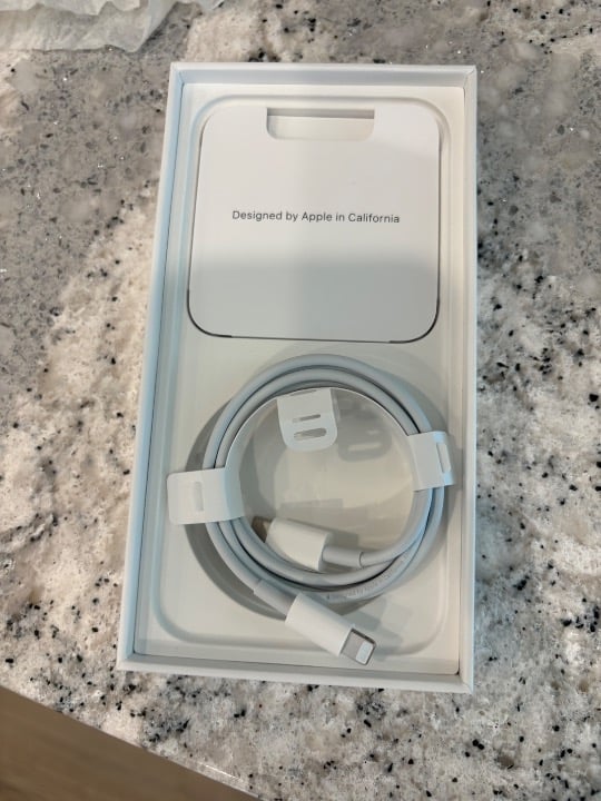 iphone 13 unlocked 128gb bundle 7H26