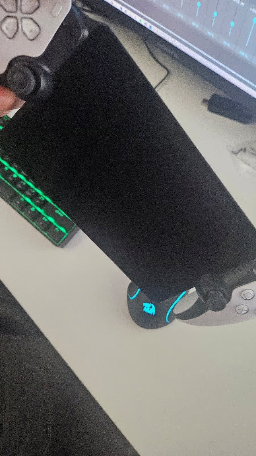 Playstation Portal (NO FLAWS) No Box or packaging. Just portal only 5K76