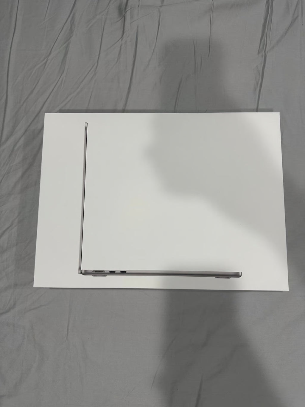 13-inch MacBook Air with Apple M3 chip 7N76