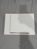 13-inch MacBook Air with Apple M3 chip 7N76