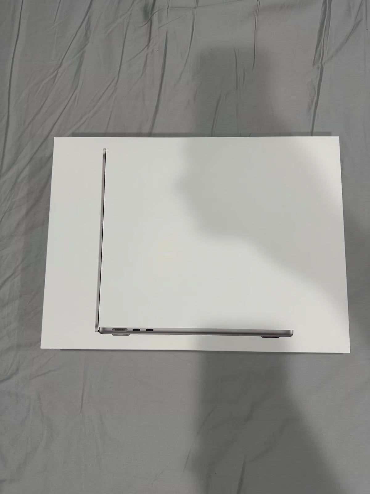 13-inch MacBook Air with Apple M3 chip 7N76