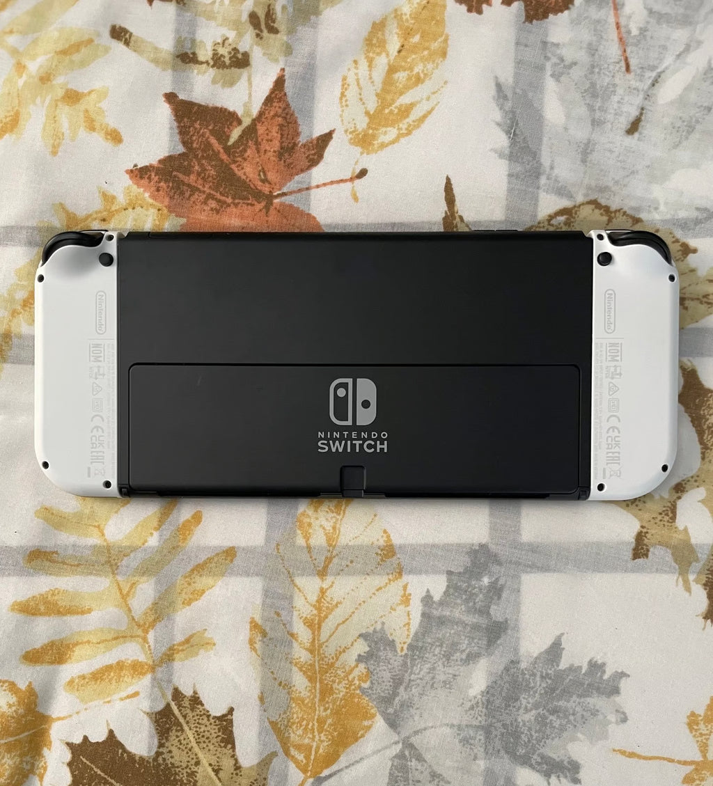 Nintendo Switch OLED bundle 5A88