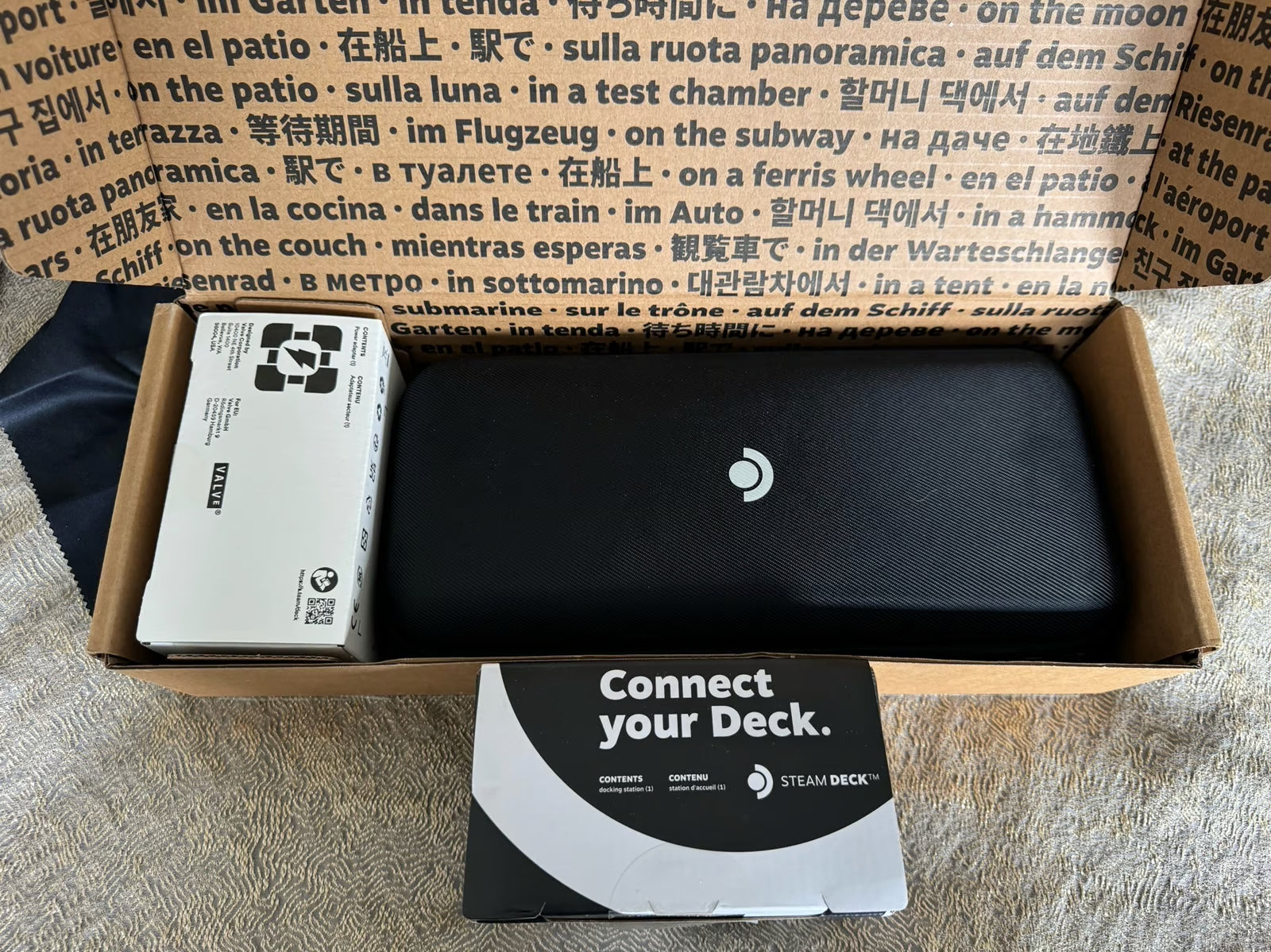 Valve Steam Deck 256 GB with Dock 9B37