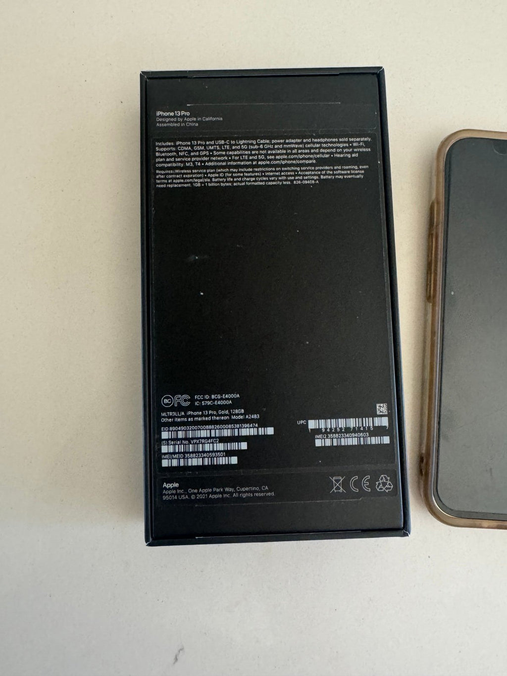 iPhone 13 Gold 128G 5Y39